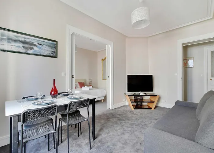 Apartament Bright - 2br-4p - Belleville *
