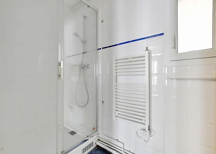 Bright - 2br-4p - Belleville *