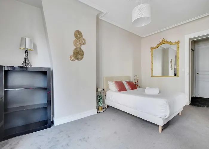 Bright - 2br-4p - Belleville 公寓